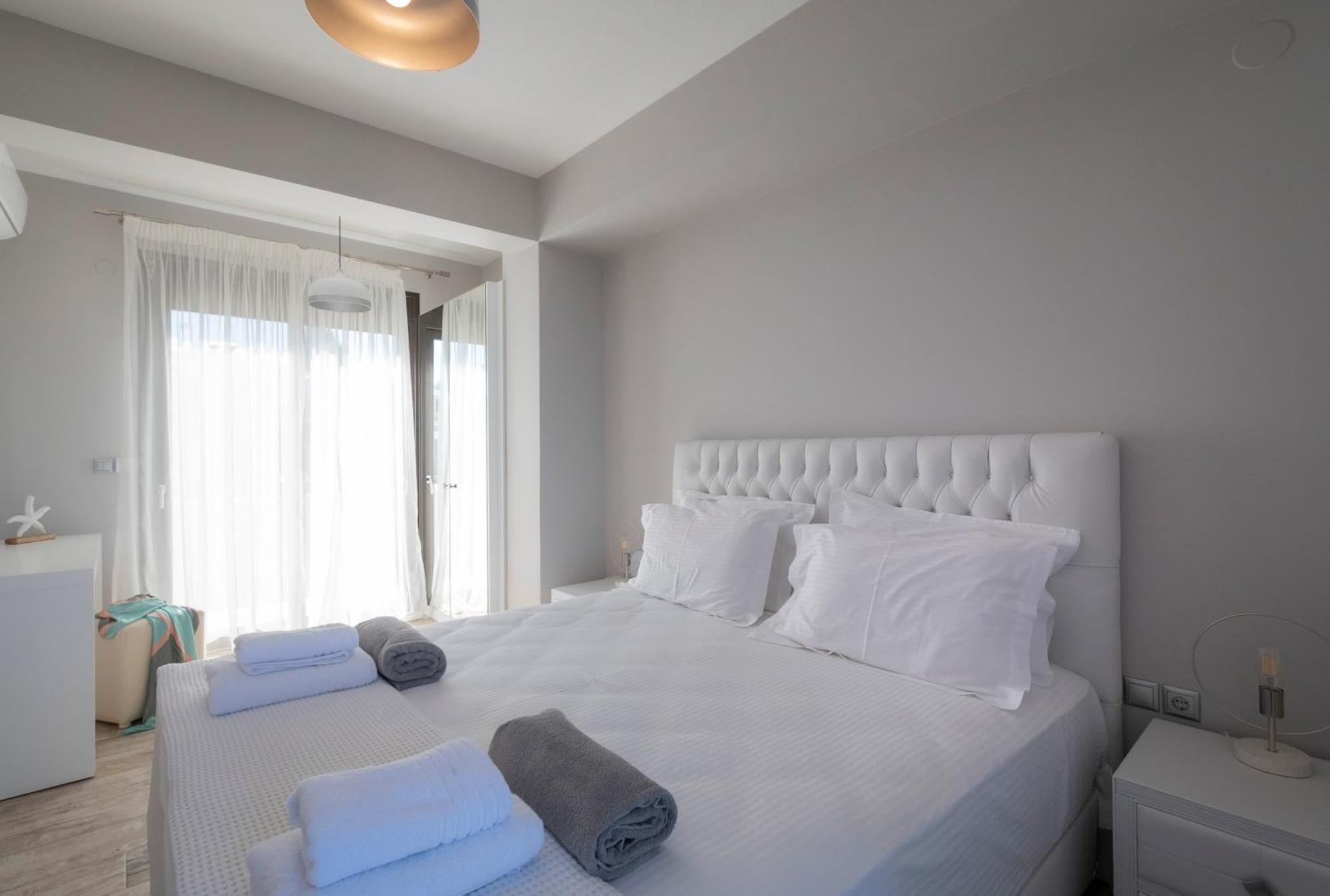Bellevue With Private Pool Вилла *
