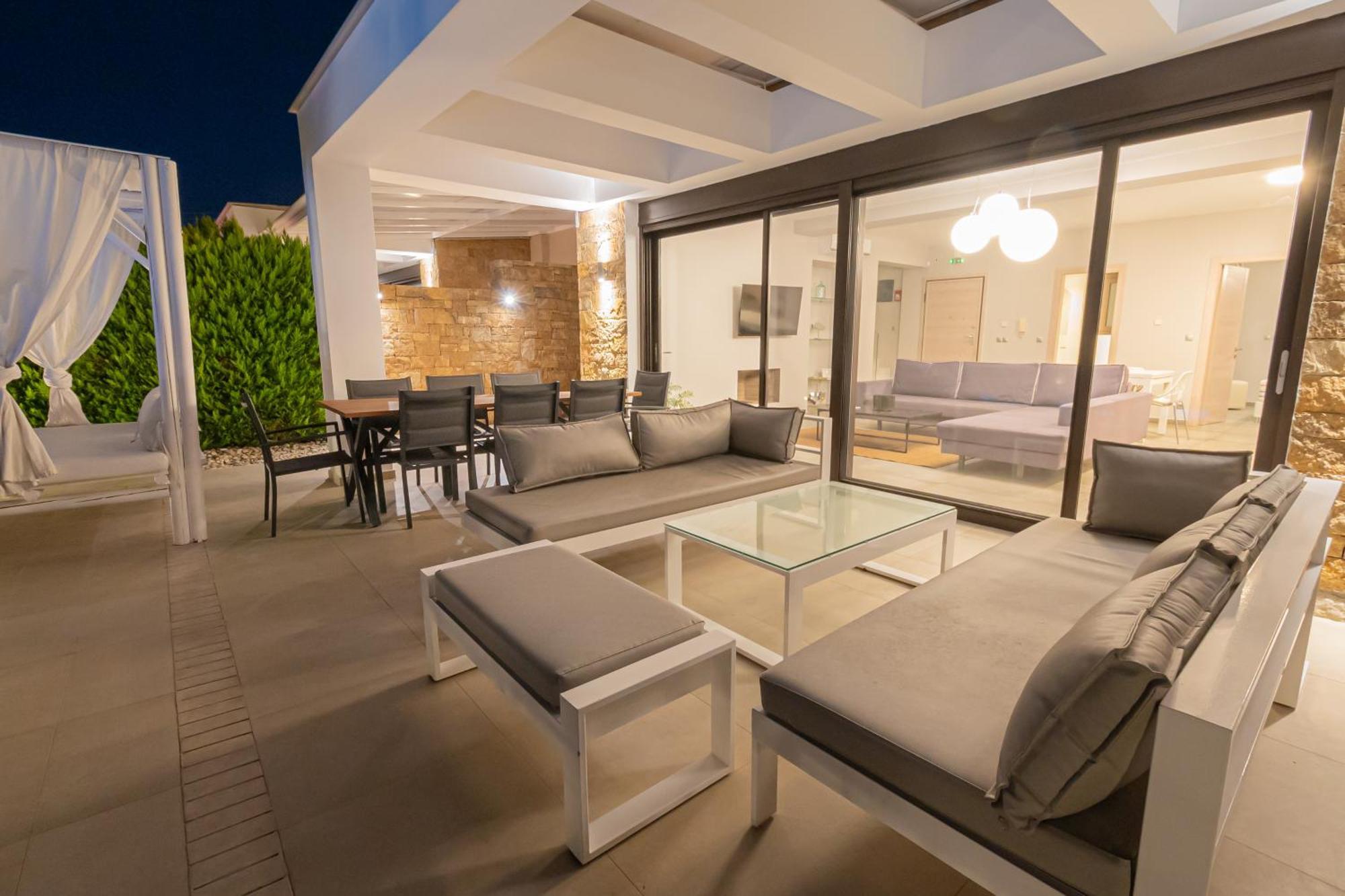 Bellevue With Private Pool * Chaniotis