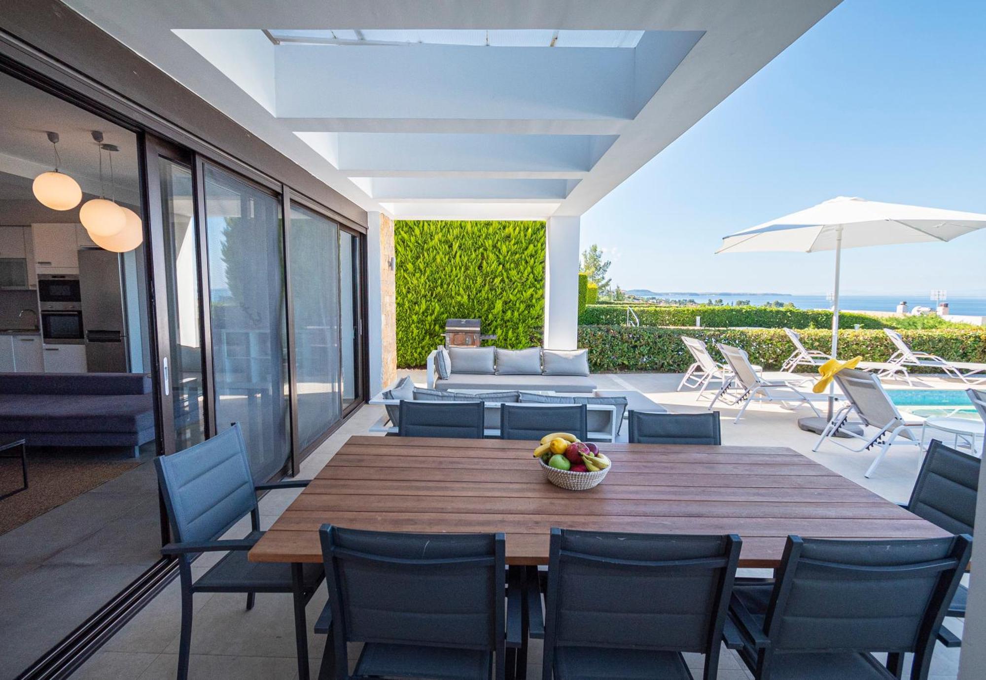 Villa Bellevue With Private Pool