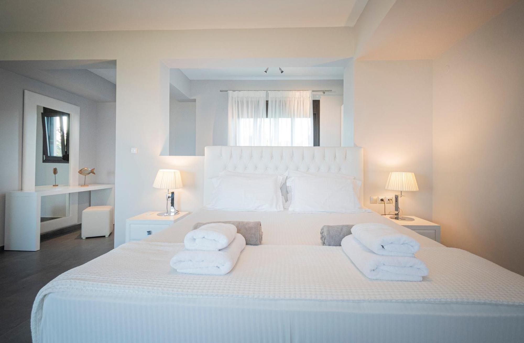 Bellevue With Private Pool * Chaniotis